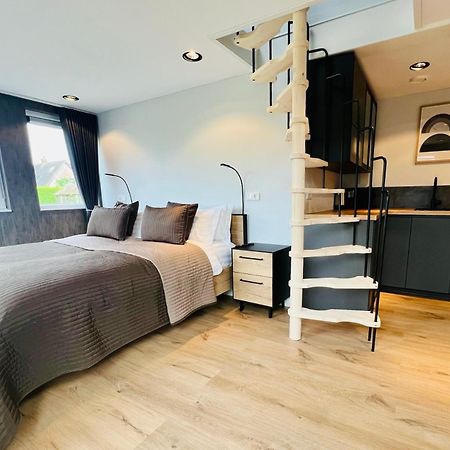 Bed And Breakfast Roodkapje Каатсхойвел Экстерьер фото