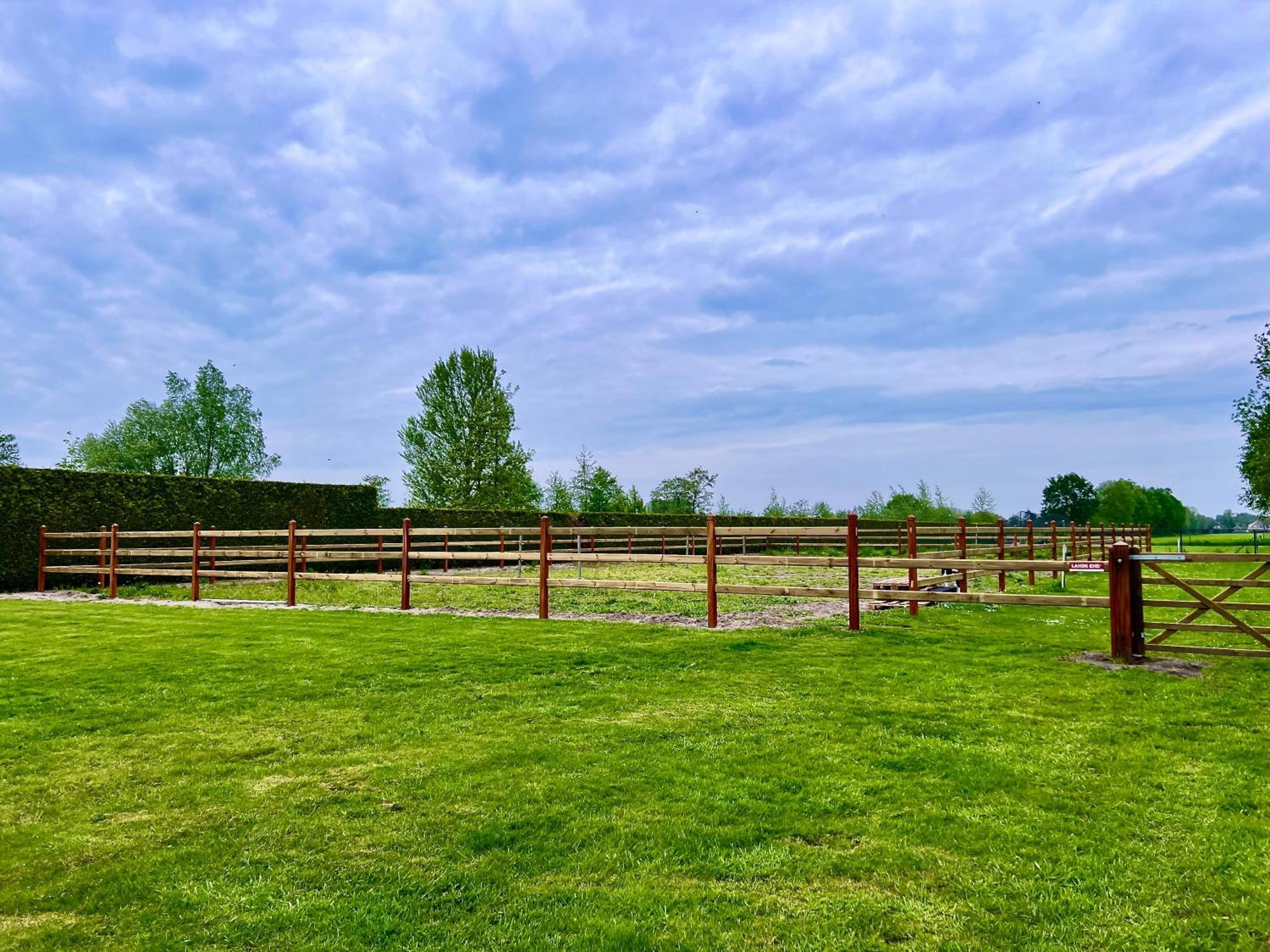 Bed And Breakfast Roodkapje Каатсхойвел Экстерьер фото