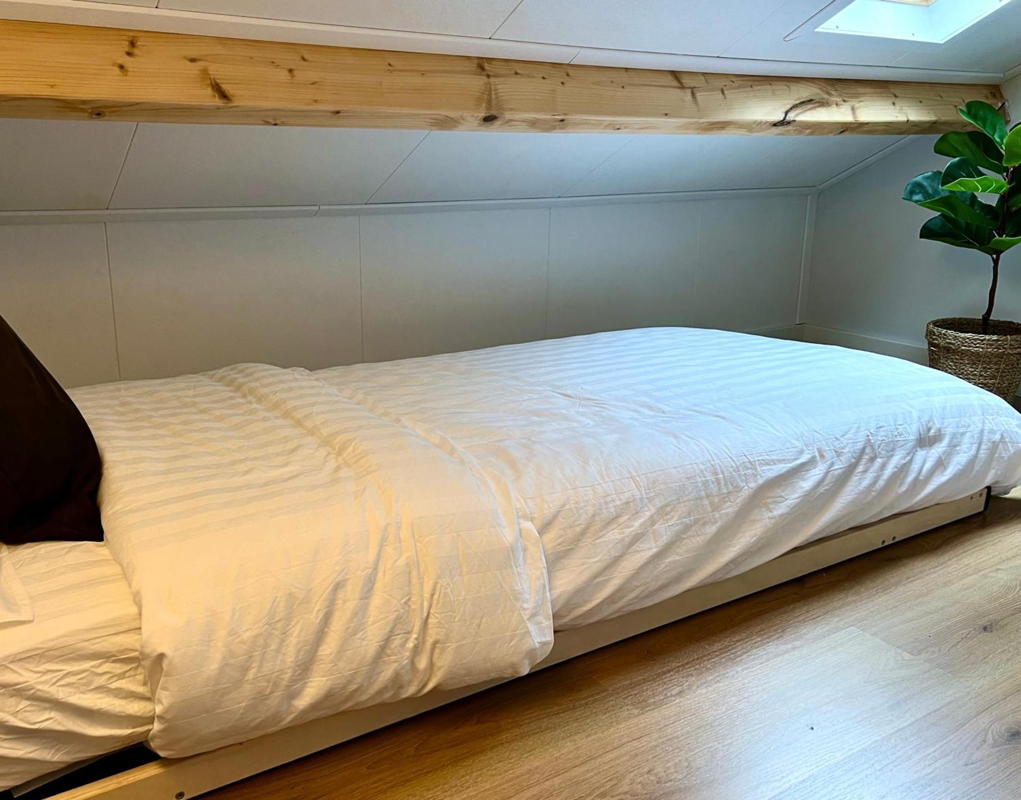 Bed And Breakfast Roodkapje Каатсхойвел Экстерьер фото